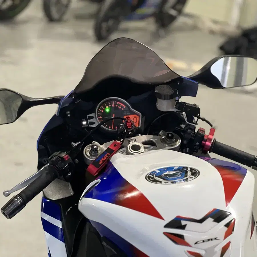 08년식 혼다 CBR1000rr 판매합니다