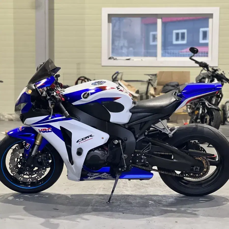 08년식 혼다 CBR1000rr 판매합니다