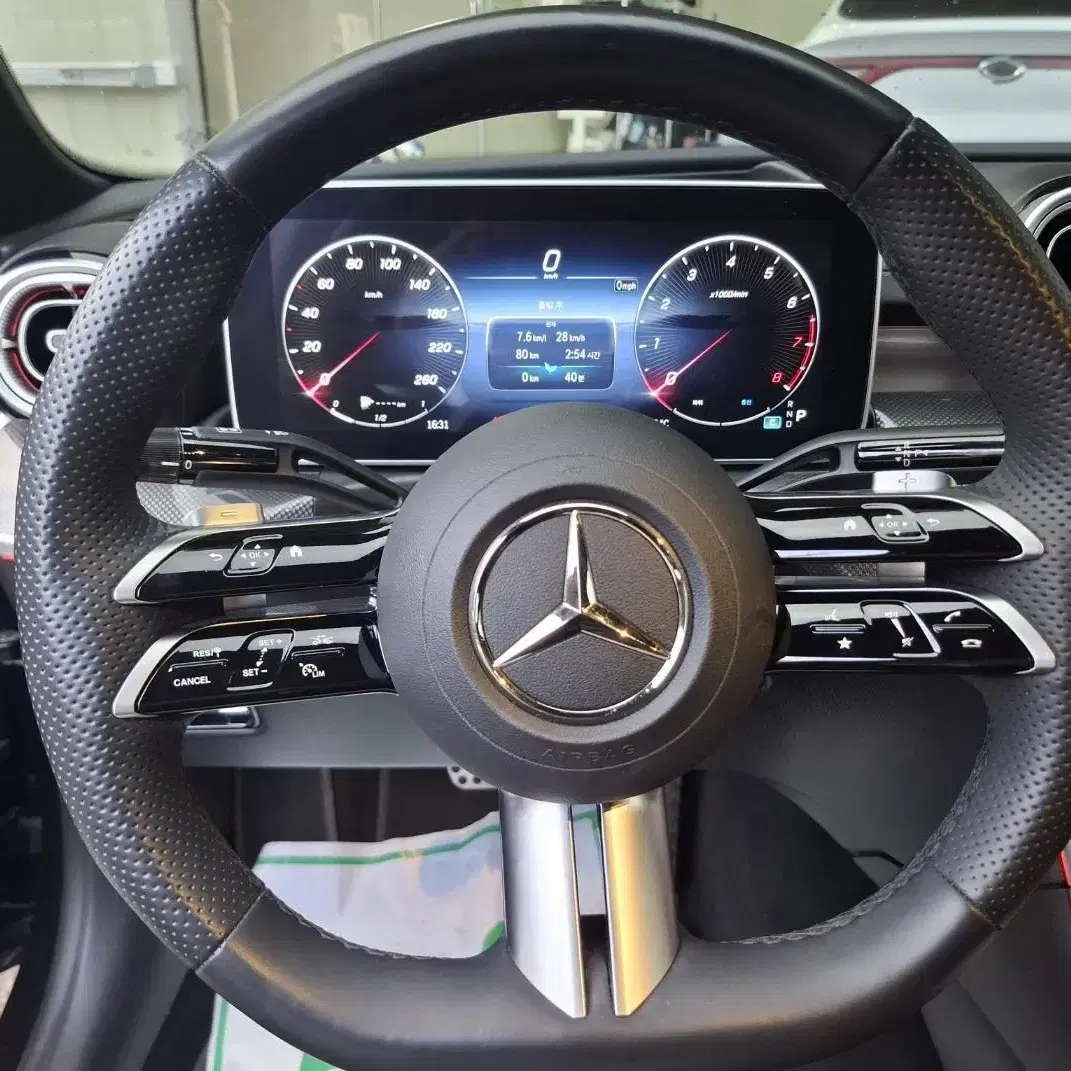 벤츠c클래스 (5세대) c300 4MATIC AMG LINE