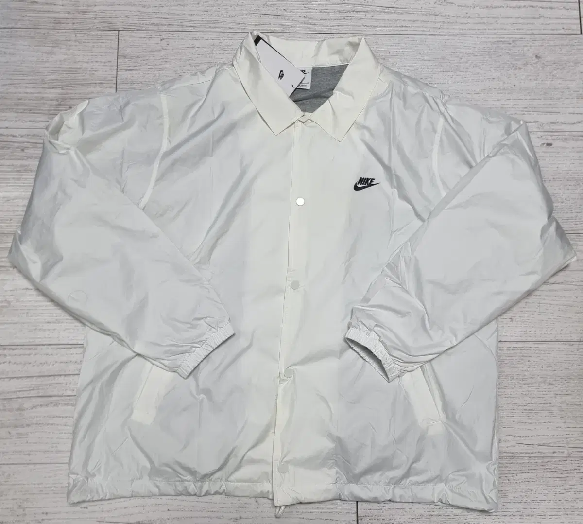 Nike Oversized Jacket L, XL, XXL New Product Free shipping on genuine products No negotiation