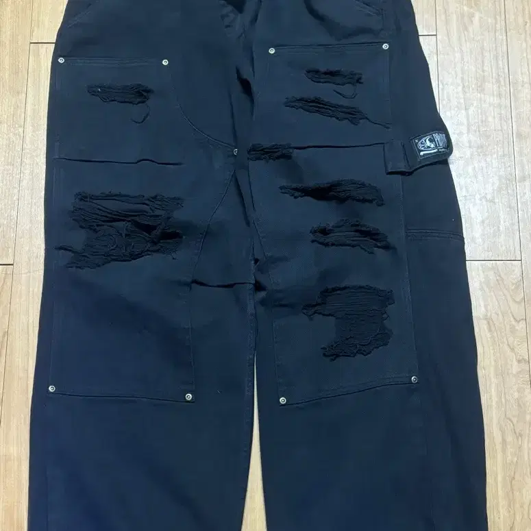 ETCE DOUBLE KNEE DESTROYED PANTS 더블니디스블랙