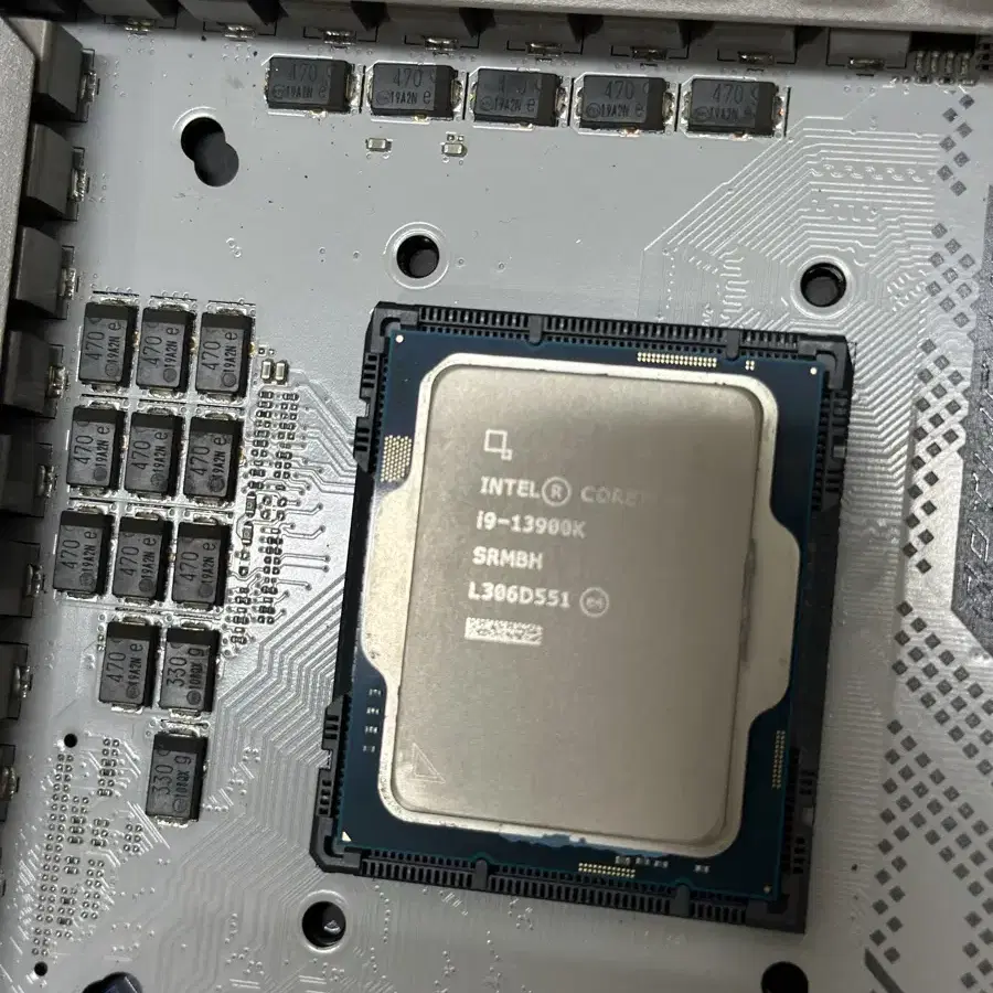 인텔 i9 13900k 팝니다