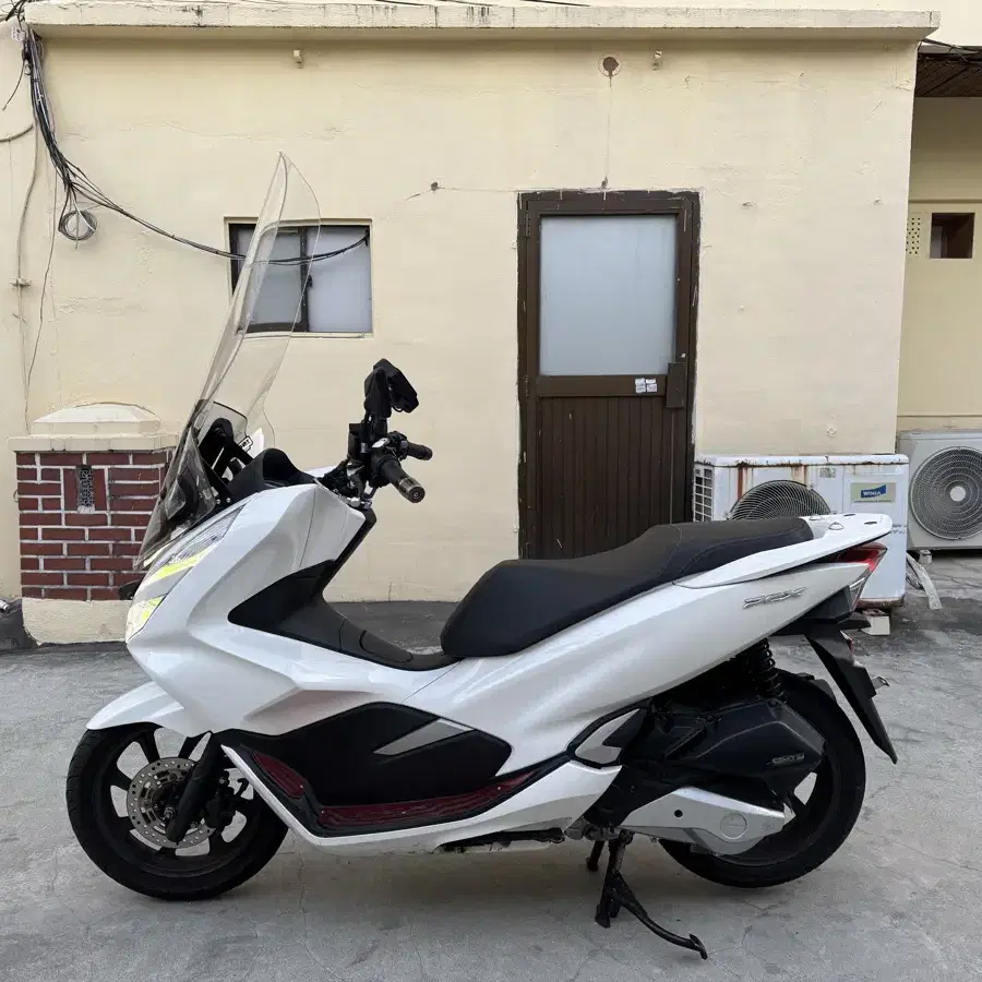 부산 pcx150 2019년식