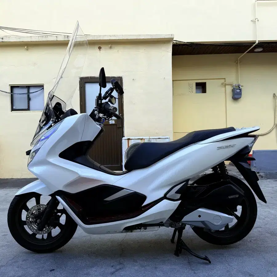 부산 pcx150 2019년식