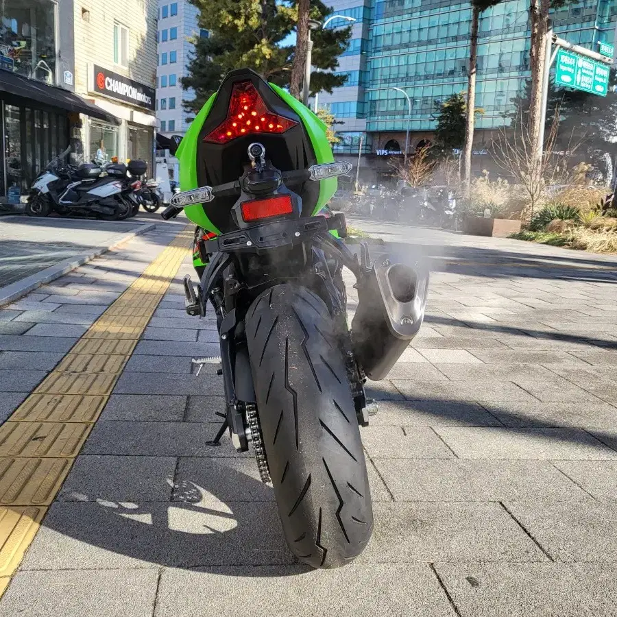 24년식 가와사키 zx 6rr. 636 판매.