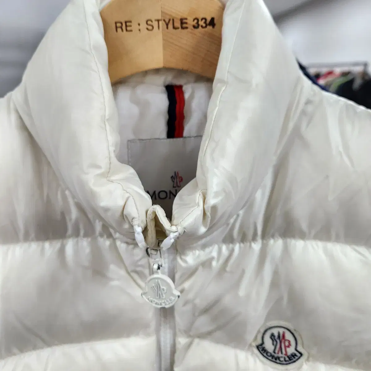 정품 MONCLER 몽클레어 구스 조끼 5