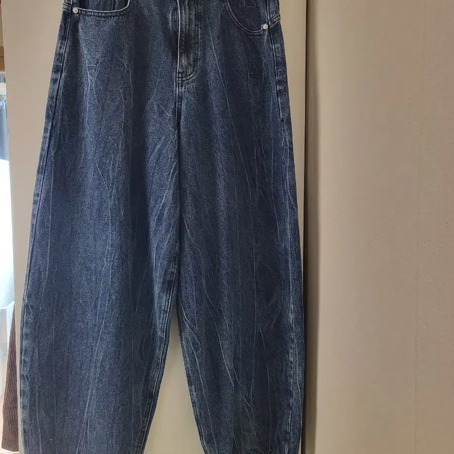 노매뉴얼 C.W WIDE DENIM PANTS - WASHED BLUE