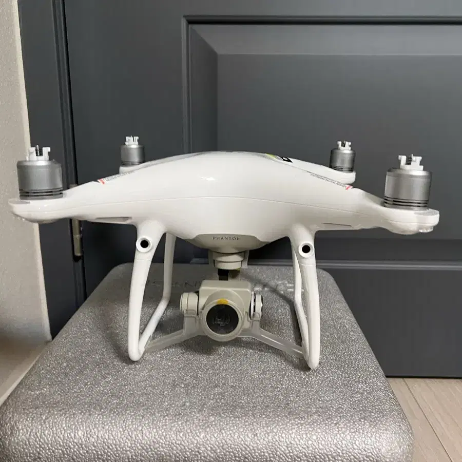 DJI 팬텀4프로 V2.0 판매합니다