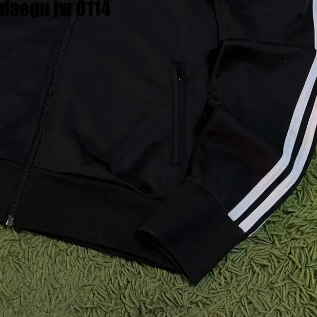 100 ADIDAS ZIPUP 아디다스 집업