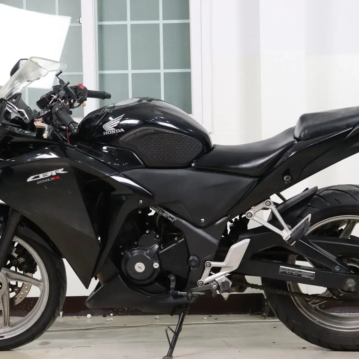 2011년식 혼다-CBR 250R 판매합니다