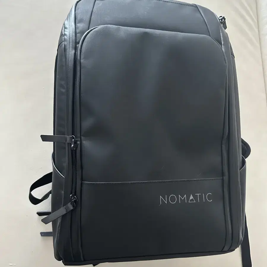 Nomatic 노매틱 트레블 백팩 V-2 20L S급