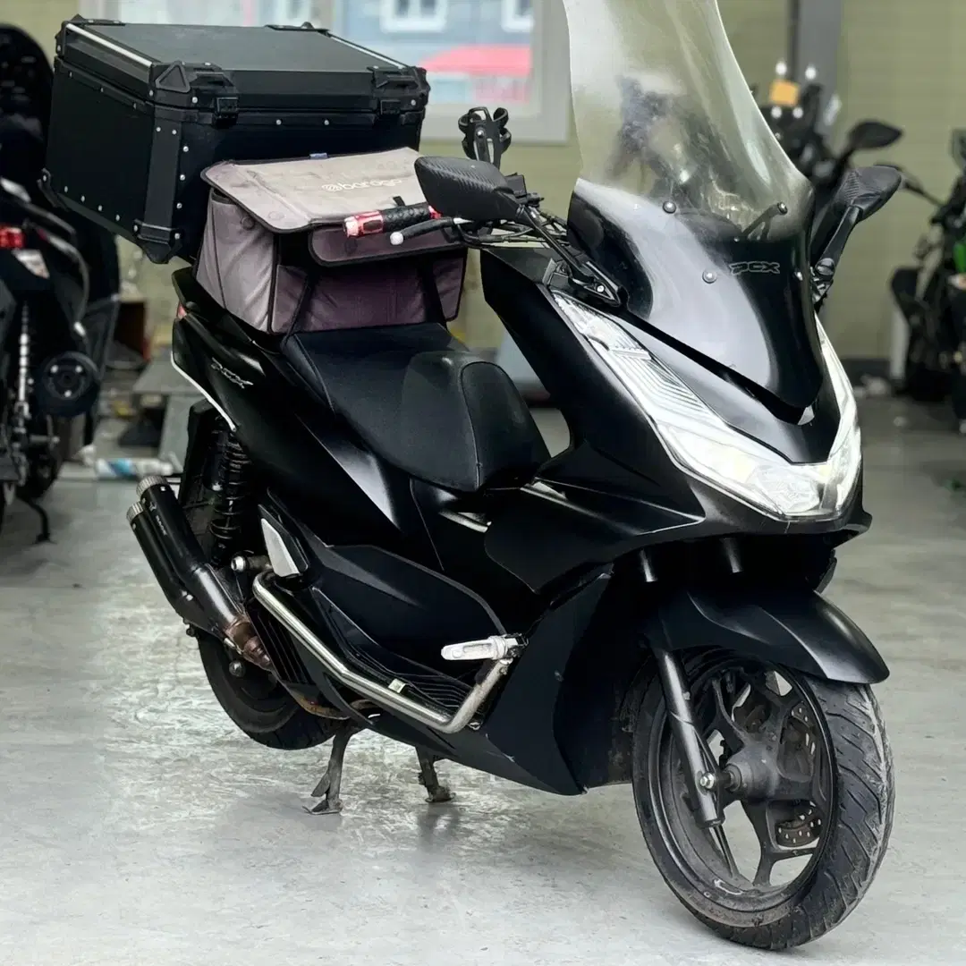 혼다 pcx125 21년식 7만km 배달셋팅완료된 차량 판매합니다!