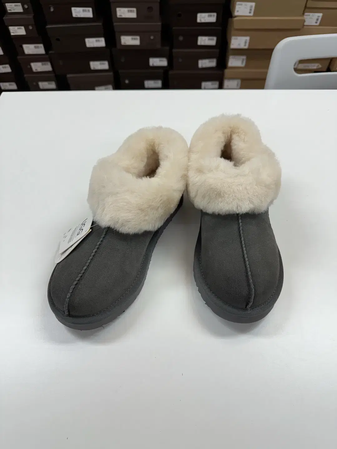 Australia UGG Fur Mini Boots 240mm Palm New