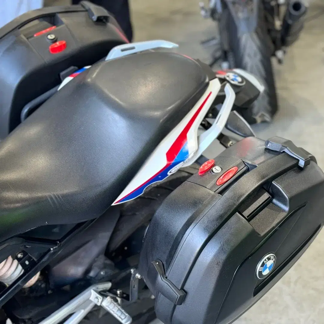 BMW g310r 17년식 3만km 관리 잘된차량 판매합니다!