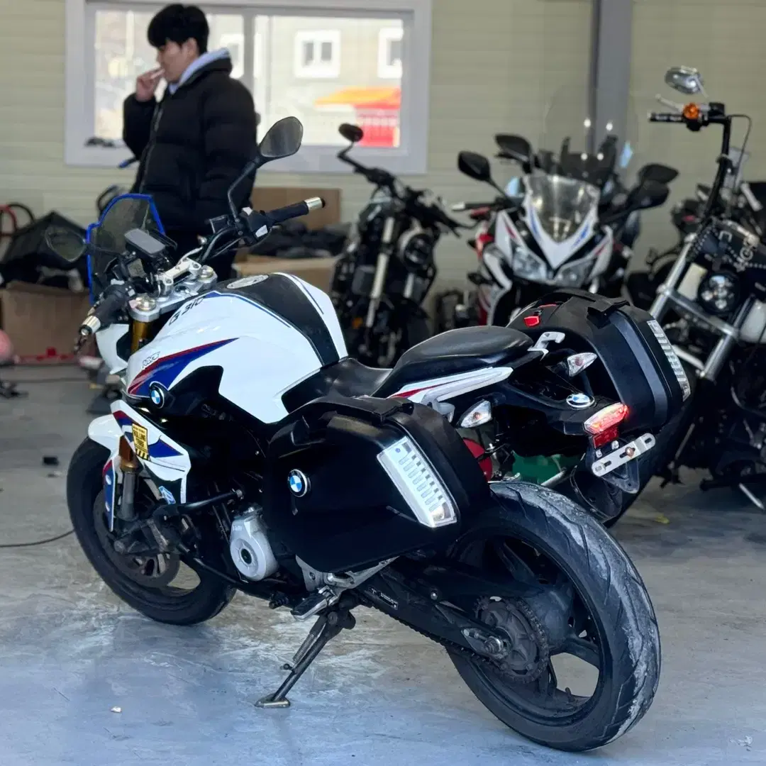 BMW g310r 17년식 3만km 관리 잘된차량 판매합니다!