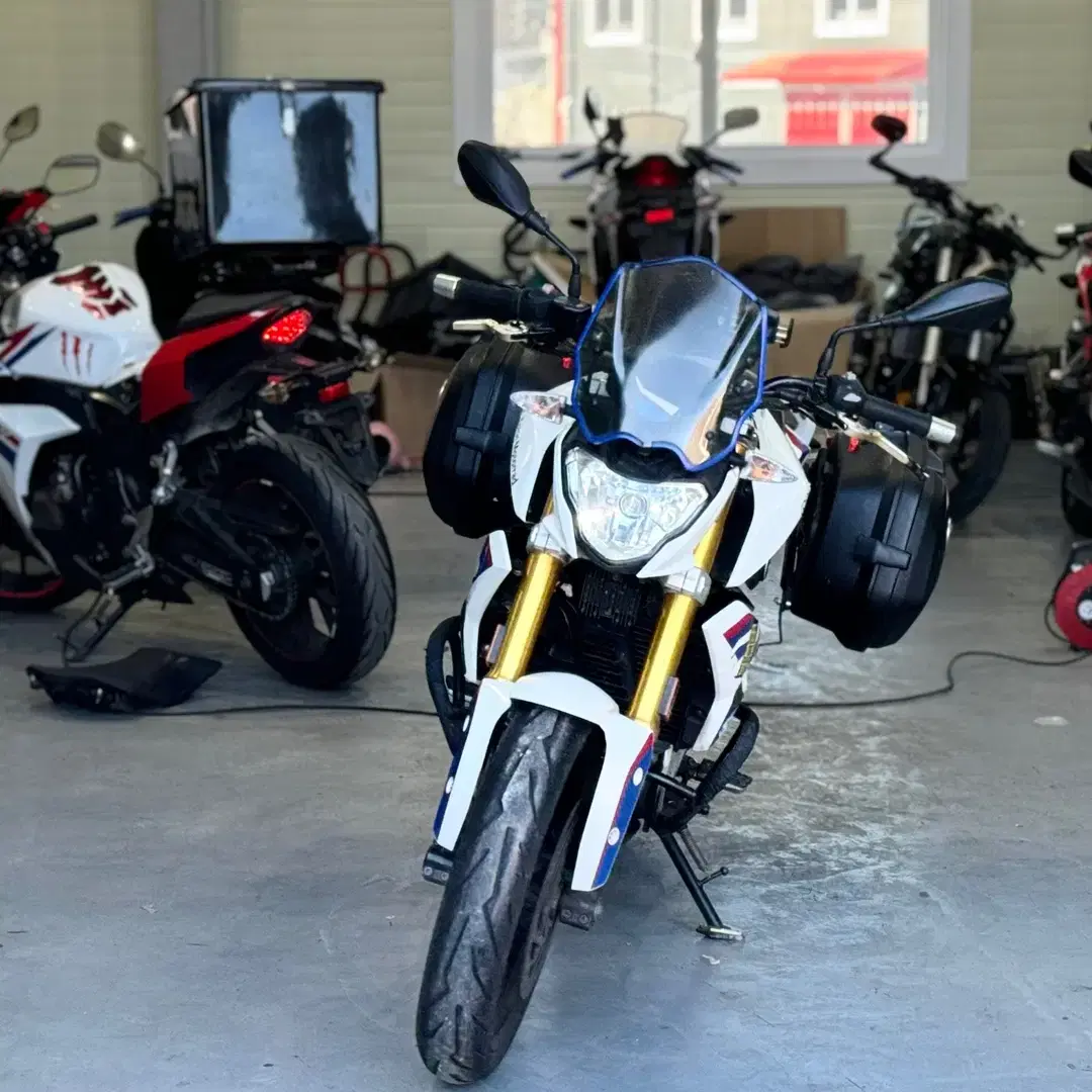 BMW g310r 17년식 3만km 관리 잘된차량 판매합니다!