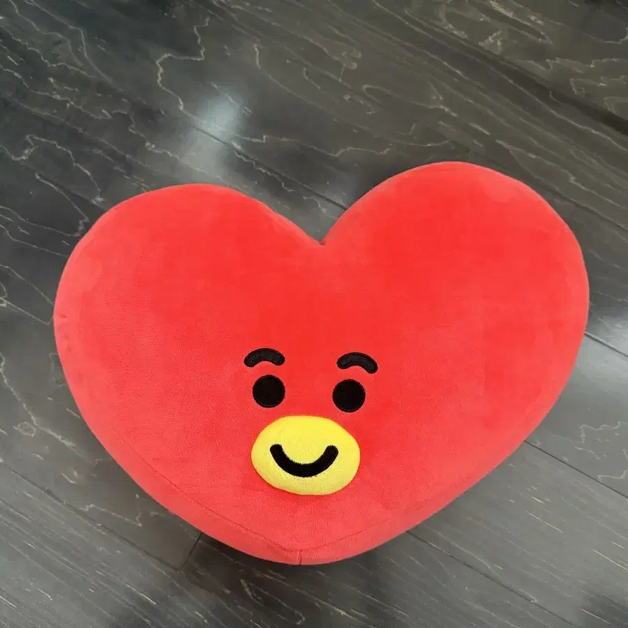 BT21 타타 스마일 쿠션 40cm