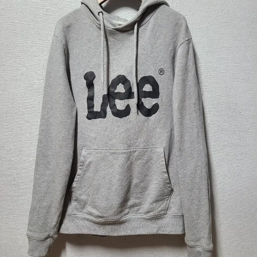 Lee  후드  S