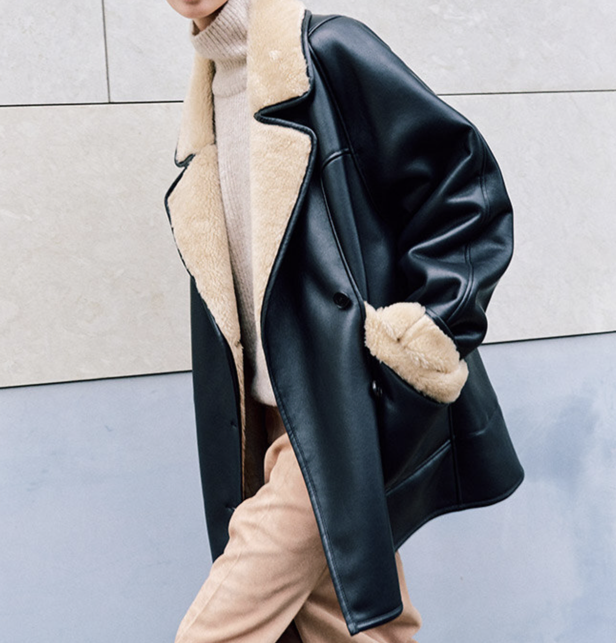 루에브르 Faux Leather Shearling coat 시어링 무스탕