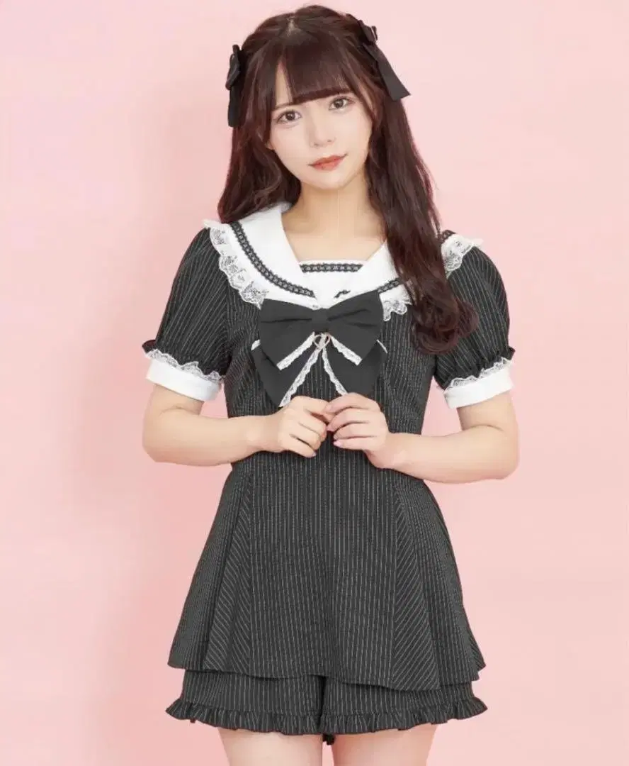 Secret Honey She Honey Lace Frill Stripe Black Sailor Vahn Short Set-up