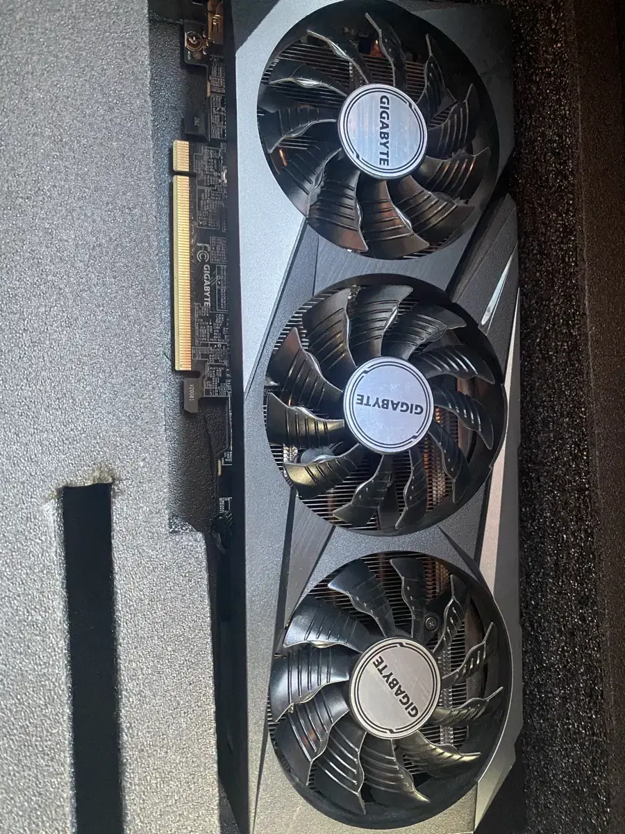 그래픽카드 rtx 3070 기가바이트