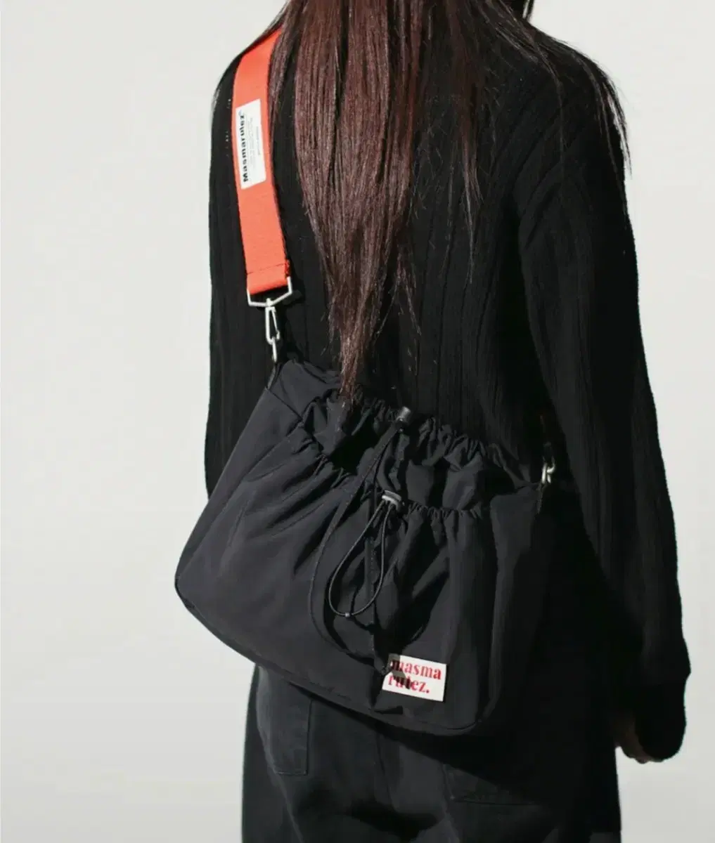 마스마룰즈-8 pocket cross bag_black