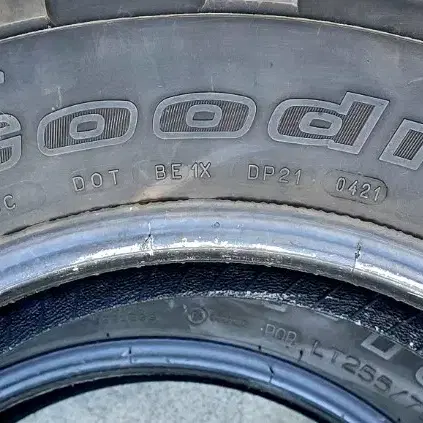 bfgoodrichMT 255 75 17 중고타이어 2본 판매