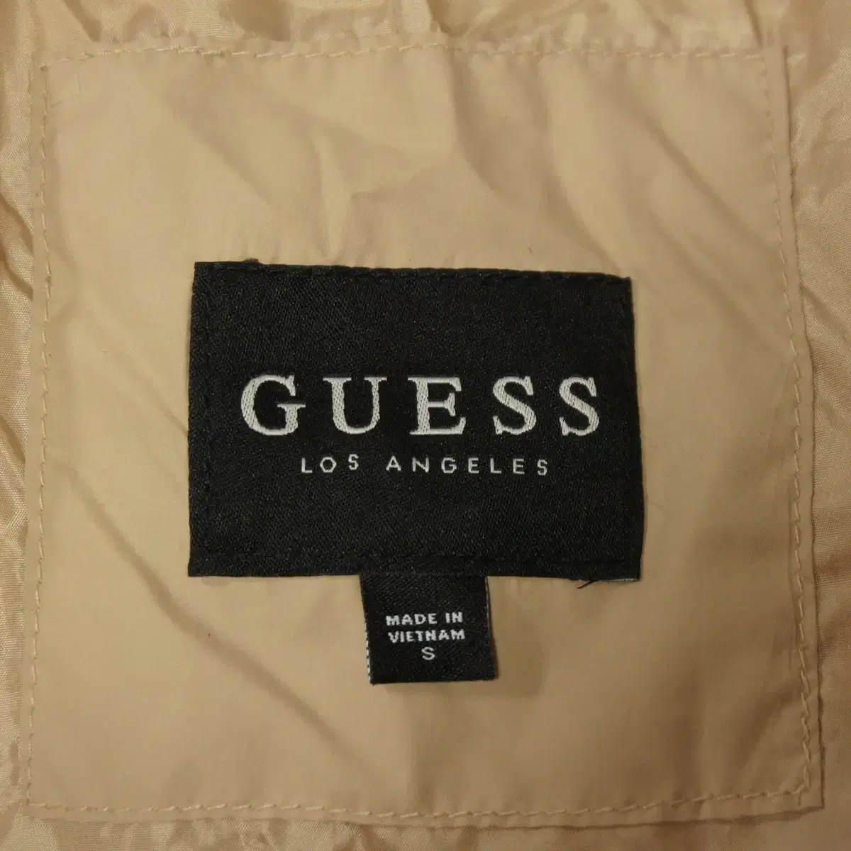 GUESS 게스 다운 숏패딩 점퍼 여성55