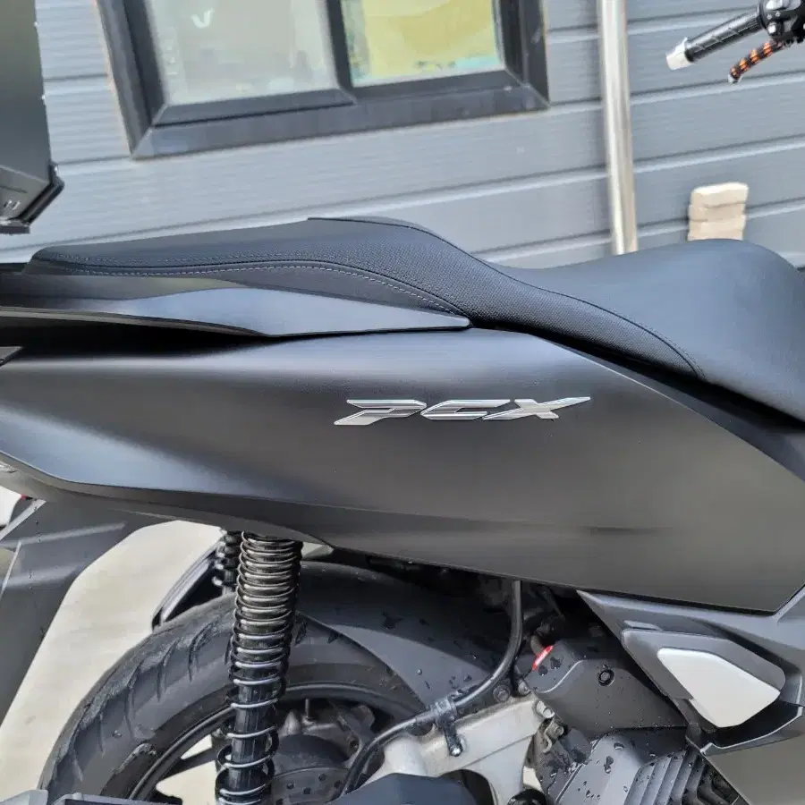 24년식 혼다 PCX 125 ABS 블랙 판매