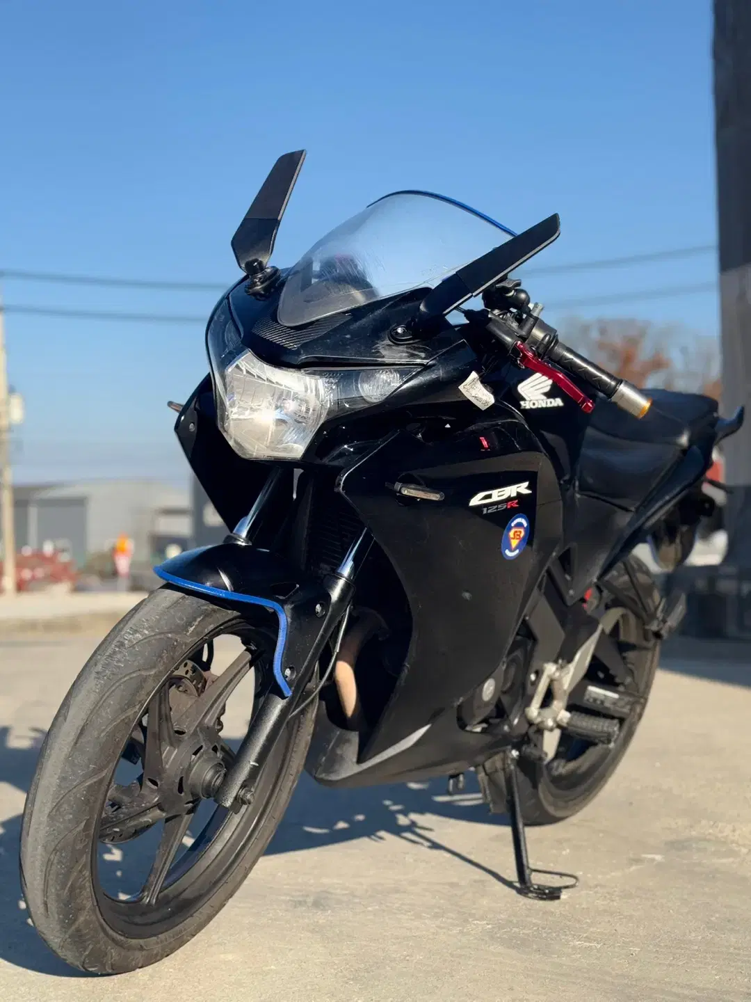 혼다 cbr125r 14년식 5만km 관리 잘된차량 저렴하게 판매합니다.