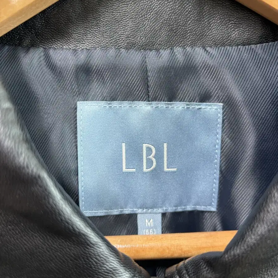 LBL 엘비엘 인조가죽 베스트