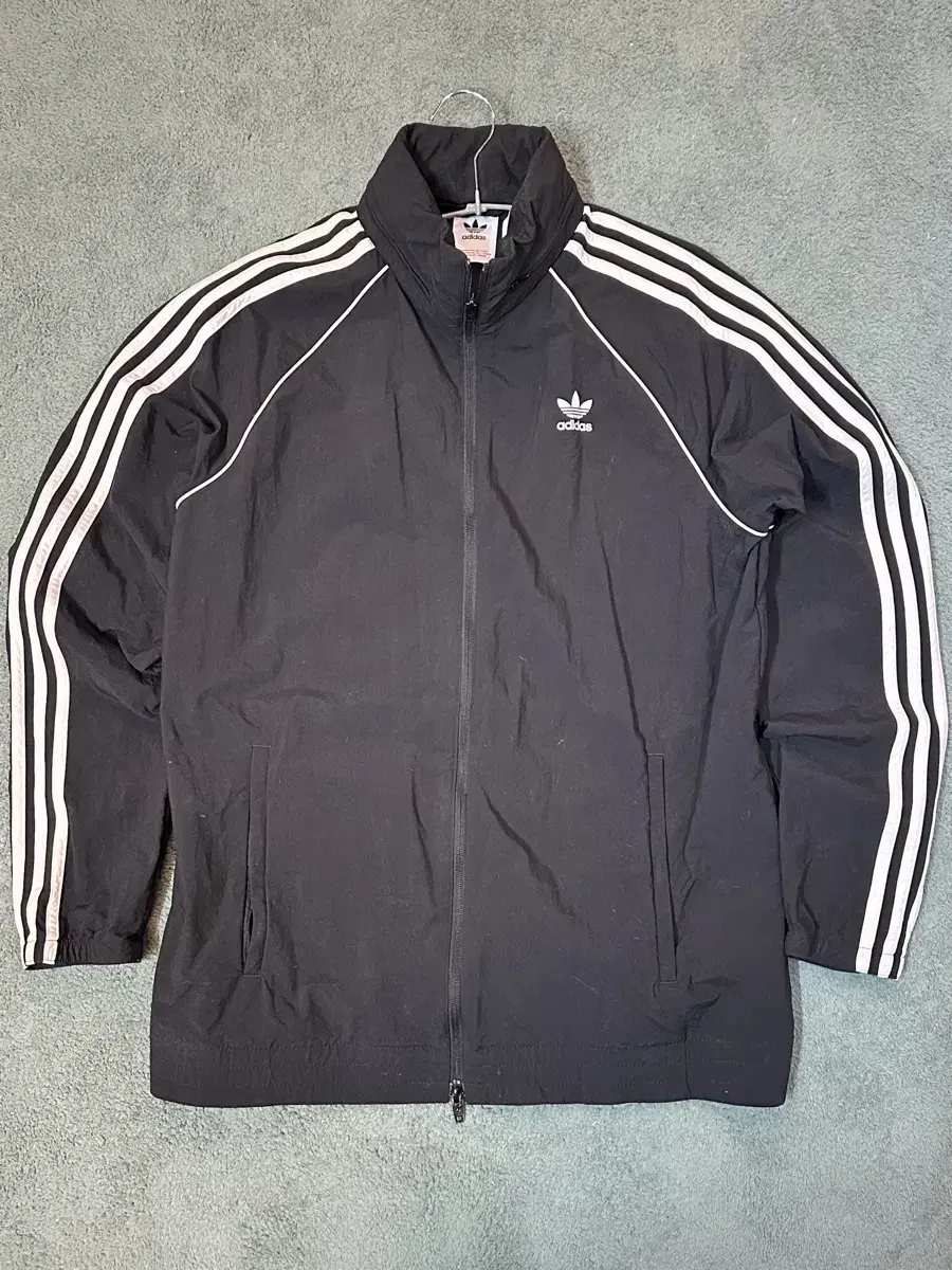 Adidas Supperstar Track Top Windbreaker