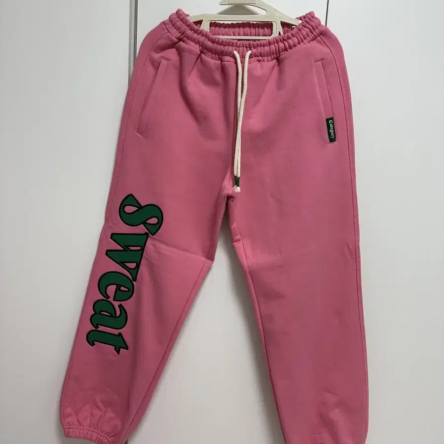 (미착용 새상품)카테고리 9 SWEAT PANTS-HONEY PINK S