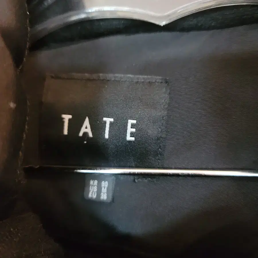 TATE 거위털100% 패딩 자켓 90