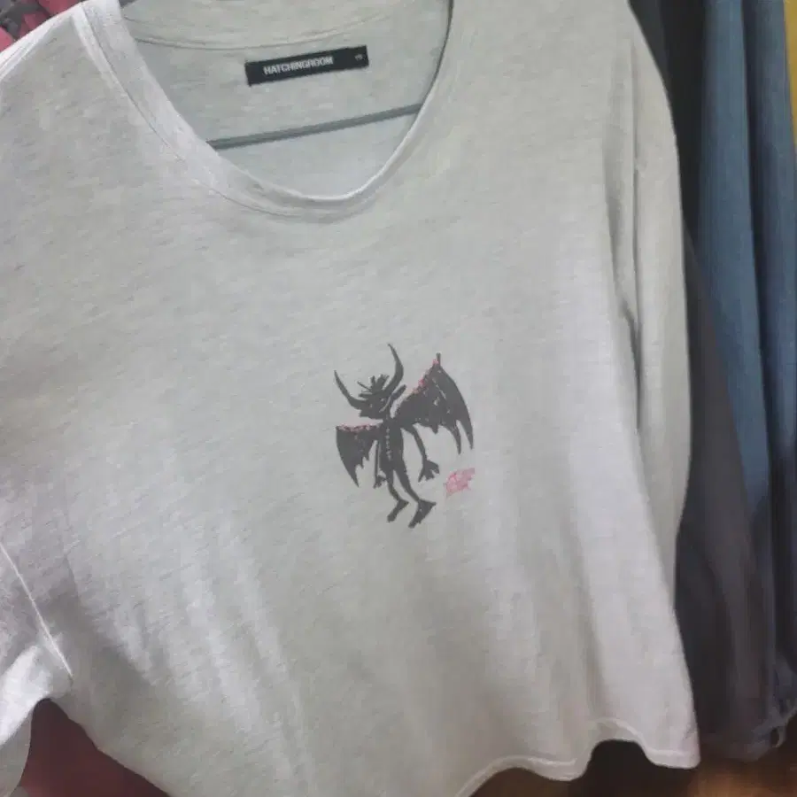 해칭룸 악마티 3사 Devil Tee 1%M.Grey