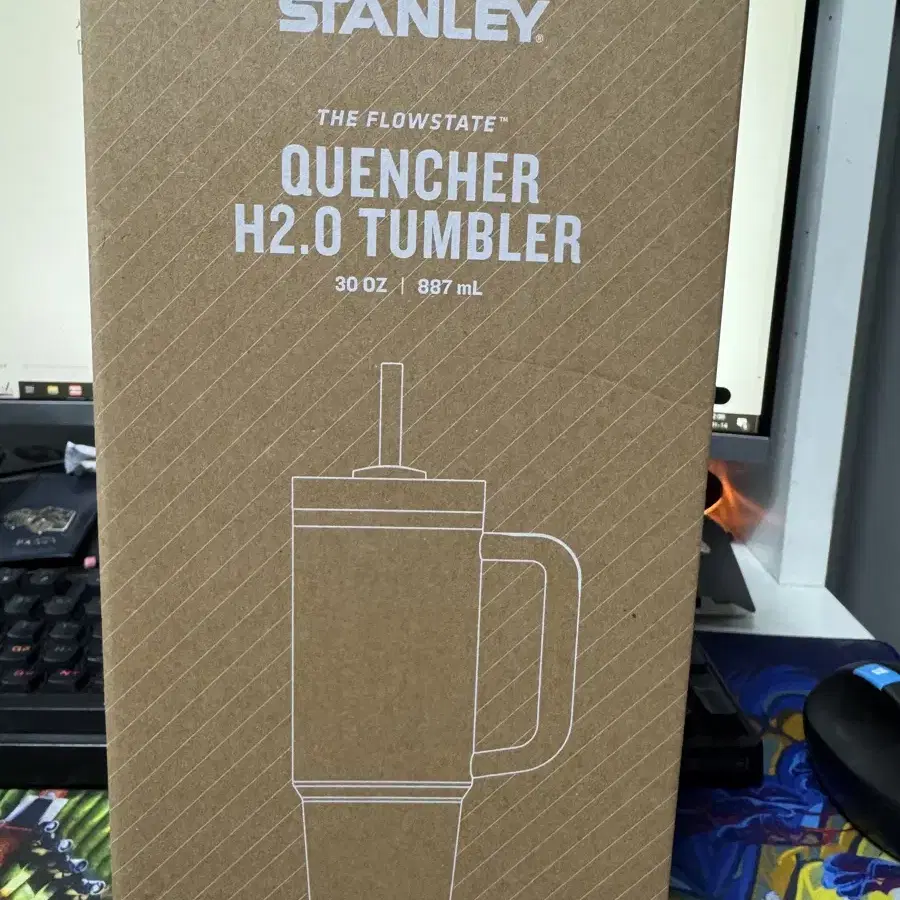 STANLEY 스탠리 어드벤처 H2.0 텀블러 887ml 크림색 새상품