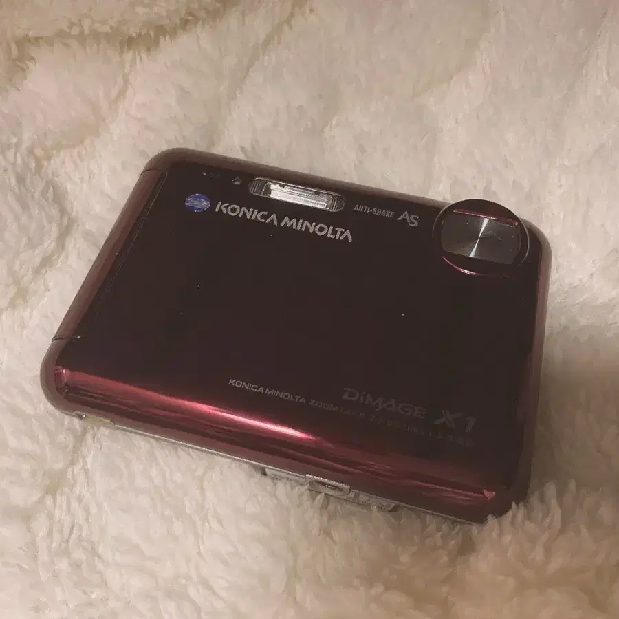 【美品】KONICA MINOLTA DiMAGE X1 ワインレッド 2025年最新】dimage x1の人気アイテム - メルカリ