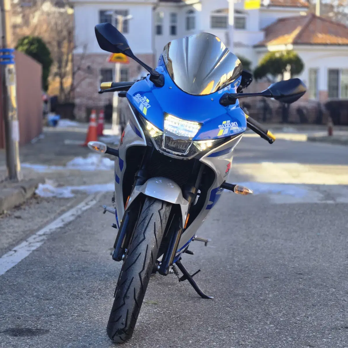 최저가)GSX-R125 21년식정품요시무라구변완 바이크저렴하게 판매합니다