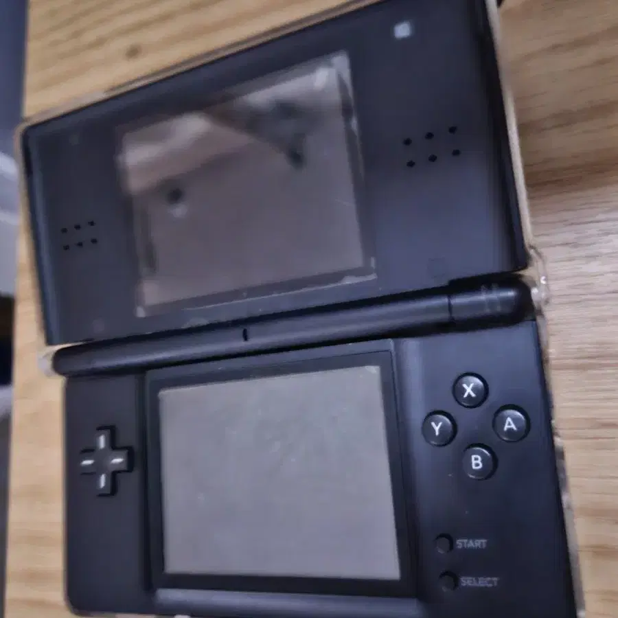 닌텐도 ds lite *접는부분 하자있음*