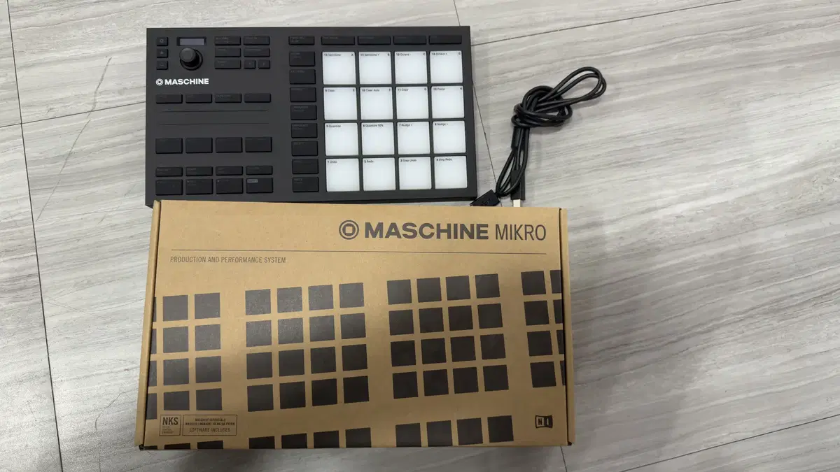 Maschine Mikro MK3 머신 마이크로