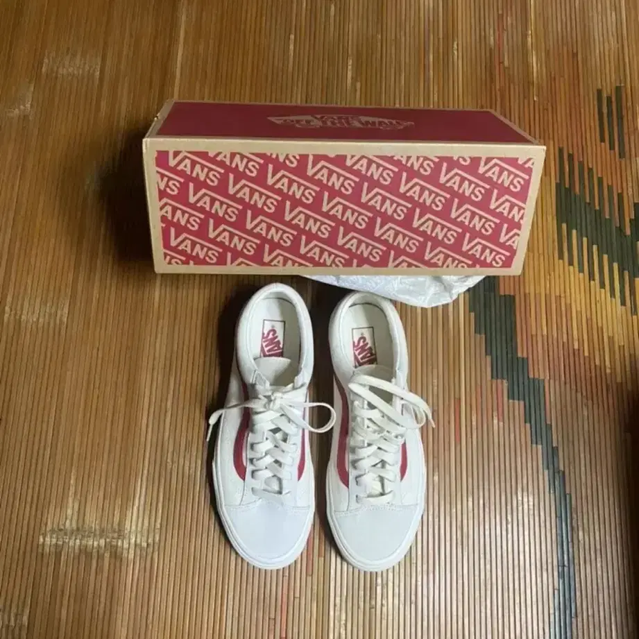 VANS 반스 스타일36 레드 새제품 275 판매