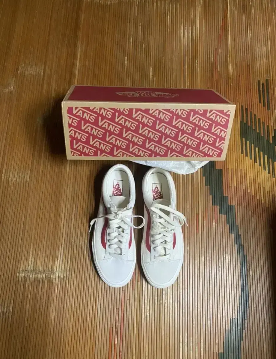 VANS 반스 스타일36 레드 새제품 275 판매