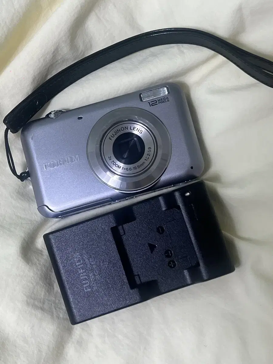 Fujifilm finepix jv100