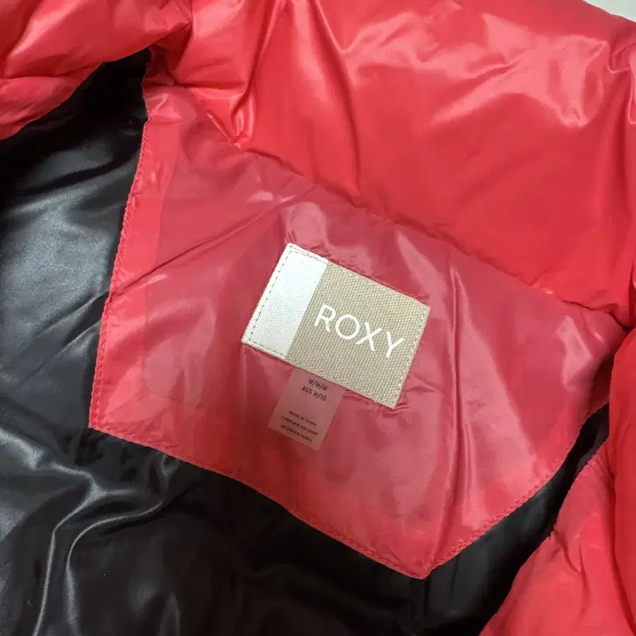 ROXY 덕 다운 패딩 스키자켓 (새상품)