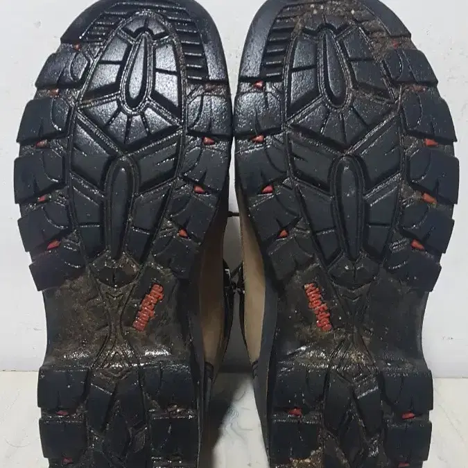 택포 270~275 A급 캠프라인 GORE-TEX 트레킹 중등산화!