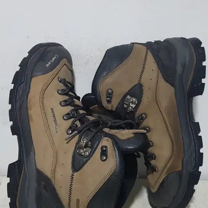 택포 270~275 A급 캠프라인 GORE-TEX 트레킹 중등산화!