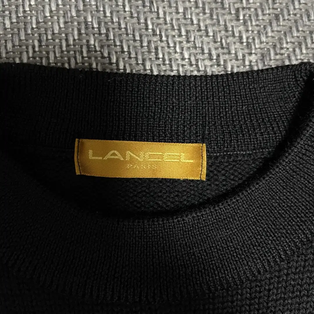 L] 란셀(LANCEL)니트 일본판 L