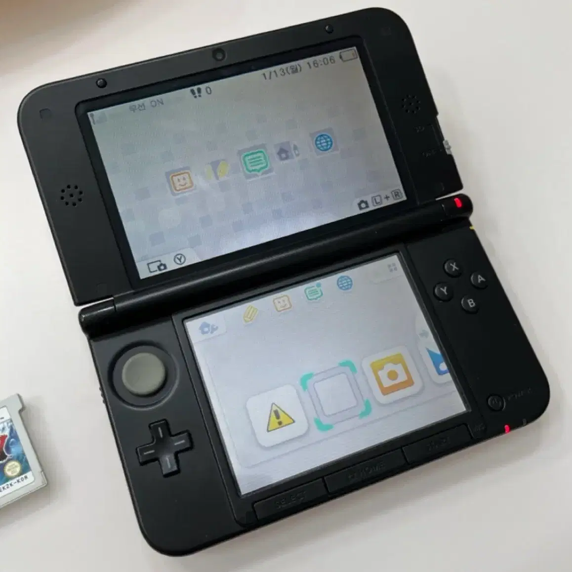 닌텐도3ds xl 레드+포켓몬스터 칩 2개 일괄