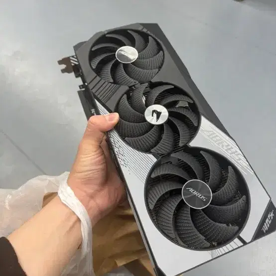 기가바이트 RTX4080 aorus master