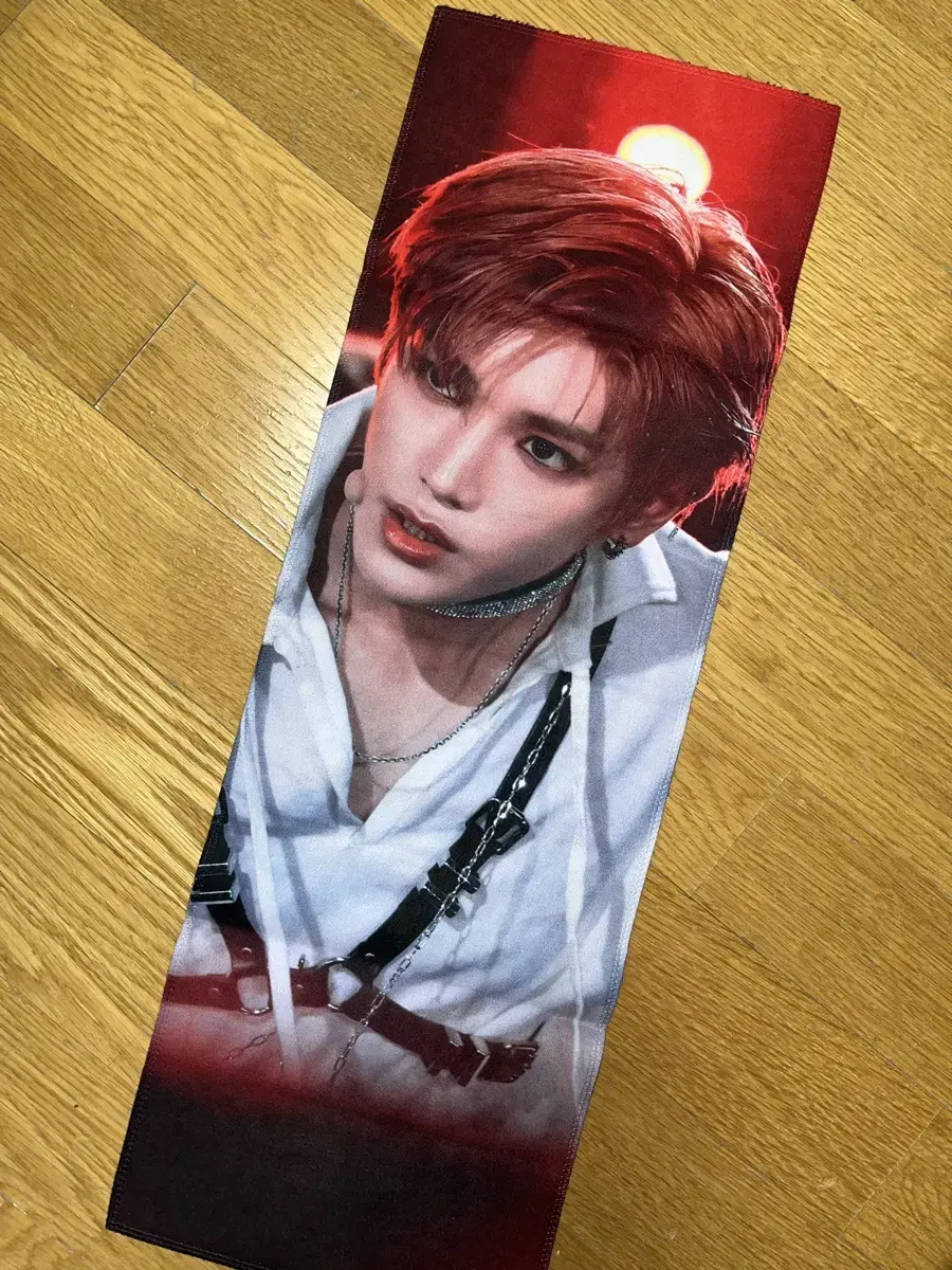 NCT taeyong slogan Tyrant Syndrome Boss Gun Wts